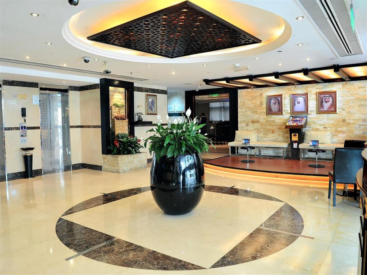 Signature Inn Hotel Dubai Exteriör bild