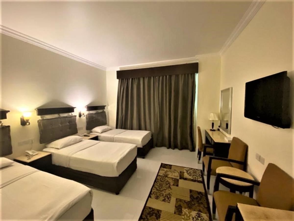 Signature Inn Hotel Deira Dubai Exteriör bild